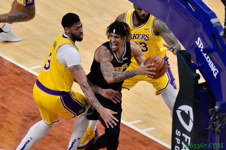 湖人明日对阵灰熊 詹姆斯大概率出场 浓眉出战成疑