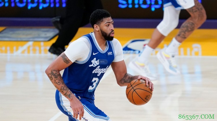 小加谈浓眉伤缺：你会担心他的健康 我们会在他回归前稳住局面