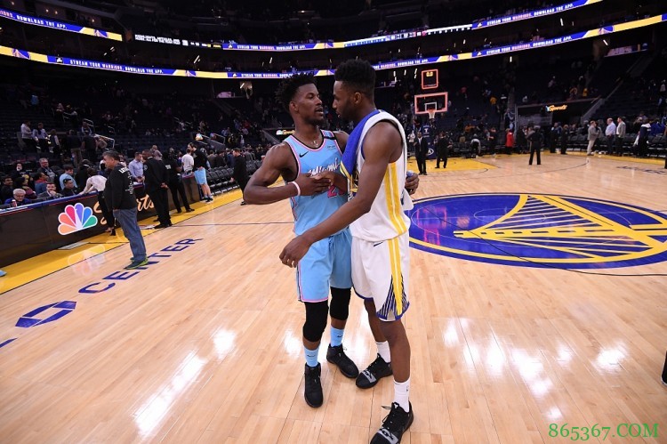 前队友！巴特勒昨日在维金斯防守的情况下5投1中