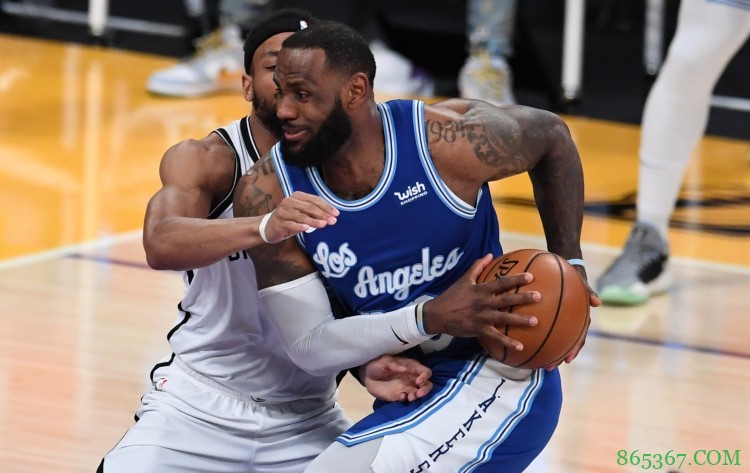 复评篮湖——单核无力回天！篮网万箭穿心 湖人里外皆失