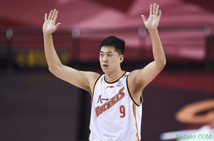 赵环宇：刘航初不太可能在窗口期加盟辽宁男篮