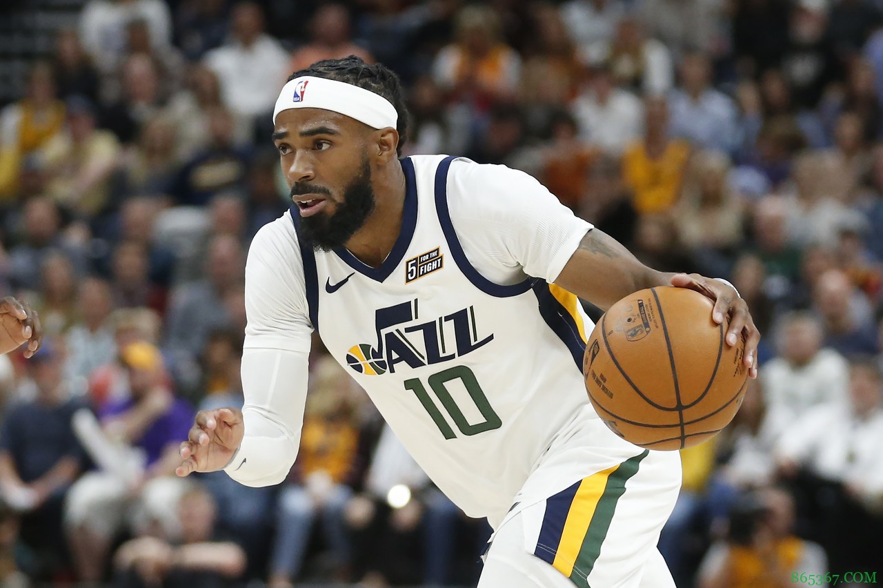 康利:我不需要每场得40分 我在用我的方式影响比赛