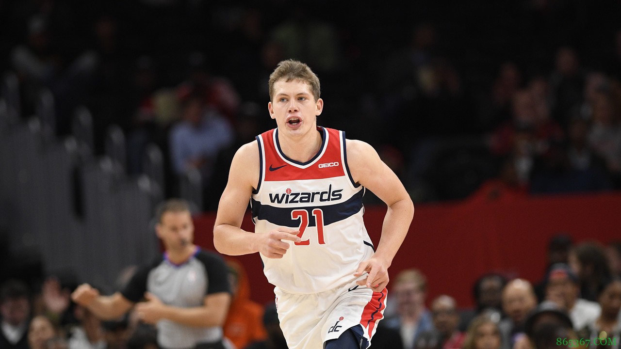 上个问题是不是没意义?瓦格纳:是的