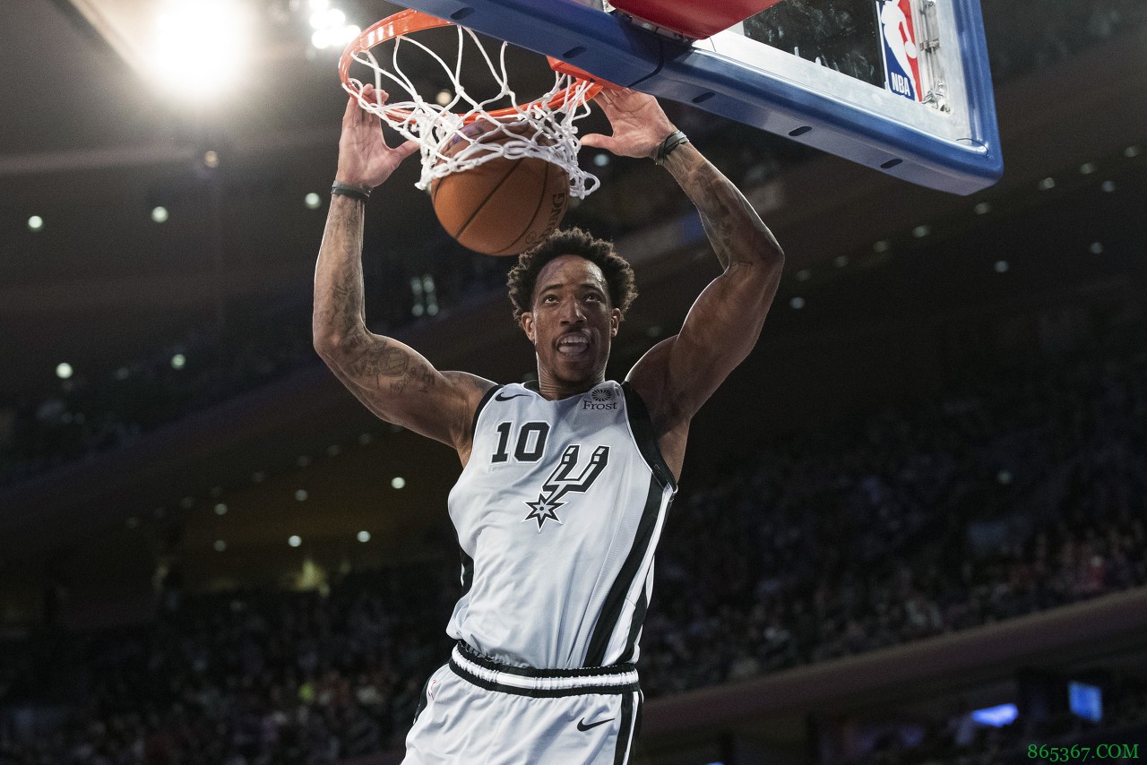 德罗赞末节9中5独得16分 率队完成16分大逆转