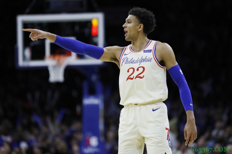 里弗斯：塞布尔是我们的秘密酱料 他让拉文打得很难受