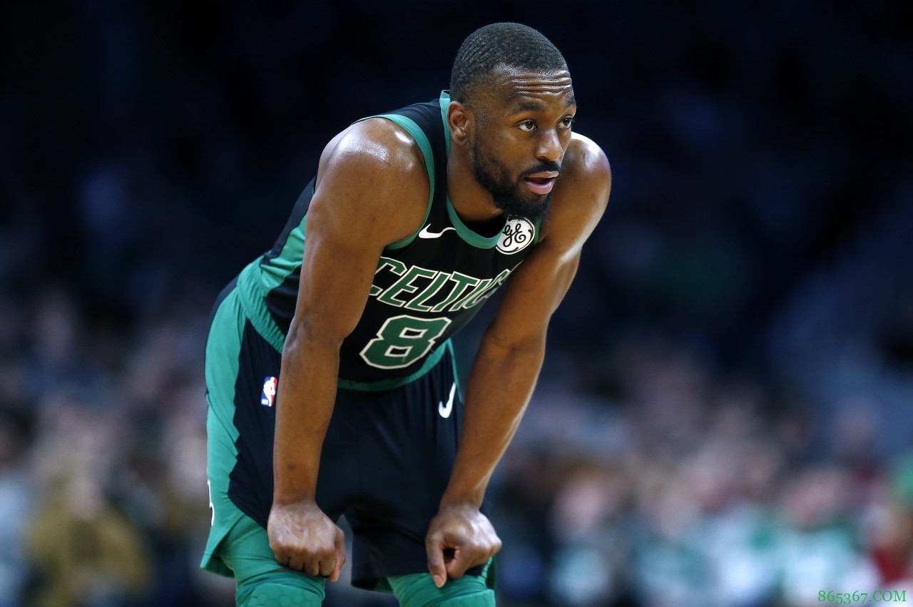 沃克：过多的失误和狂丢篮板都是输球的原因 要打得更好