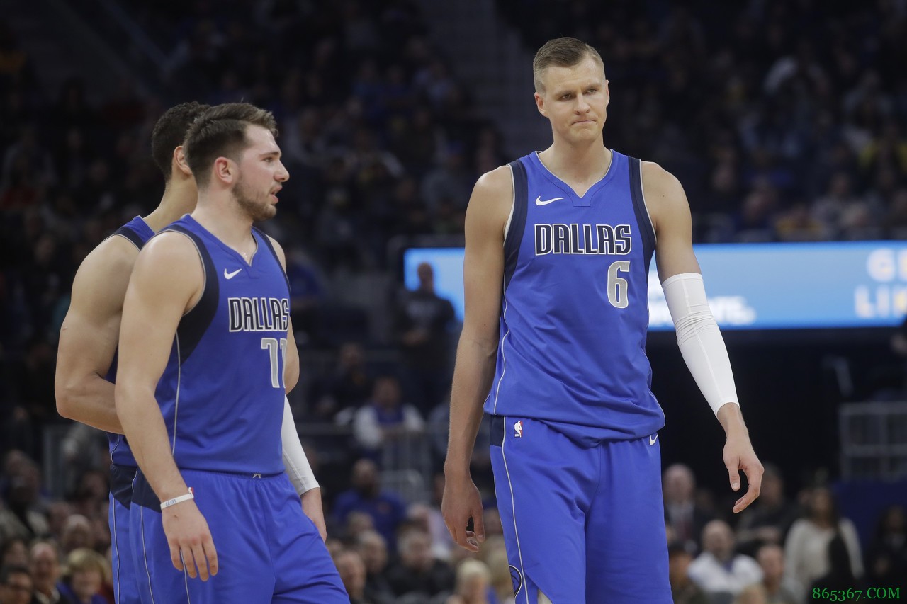 铂金谈和东契奇同时爆发：感觉简单又自然 我们的化学反应会更好