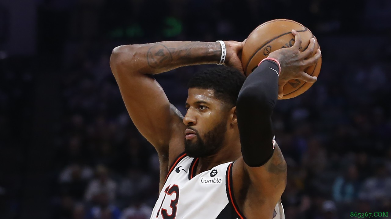 乔治再次被问及假摔:对篮球有害 但擅长假摔的人很聪明