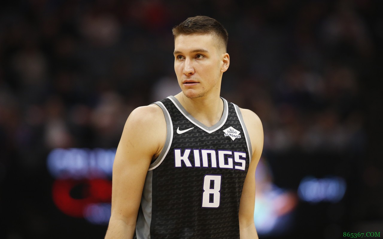 分析|30队休赛期最棘手的问题:湖人库兹马&快船哈雷尔的去留