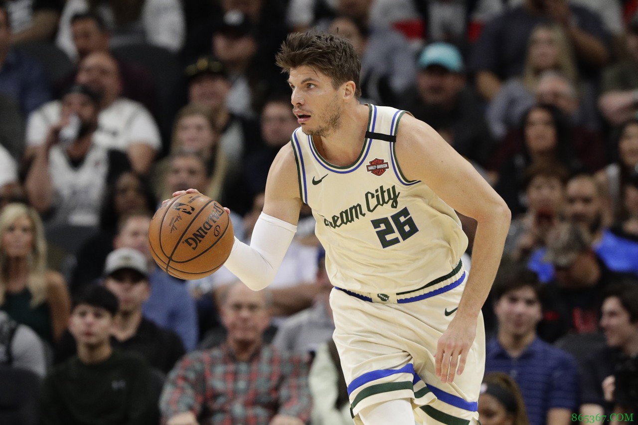 科沃尔：不确定是否回归NBA 已和多支球队有过交流