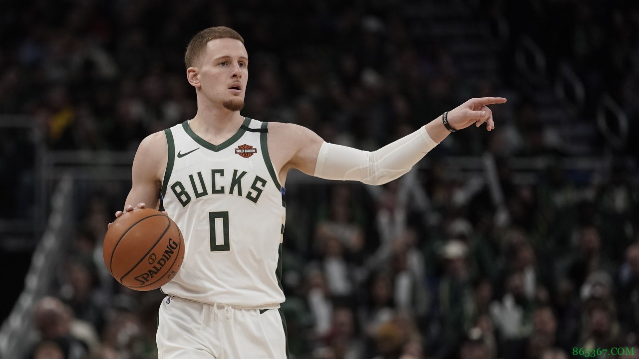 第三巨头？迪文岑佐取24分9助7篮板 得分生涯新高