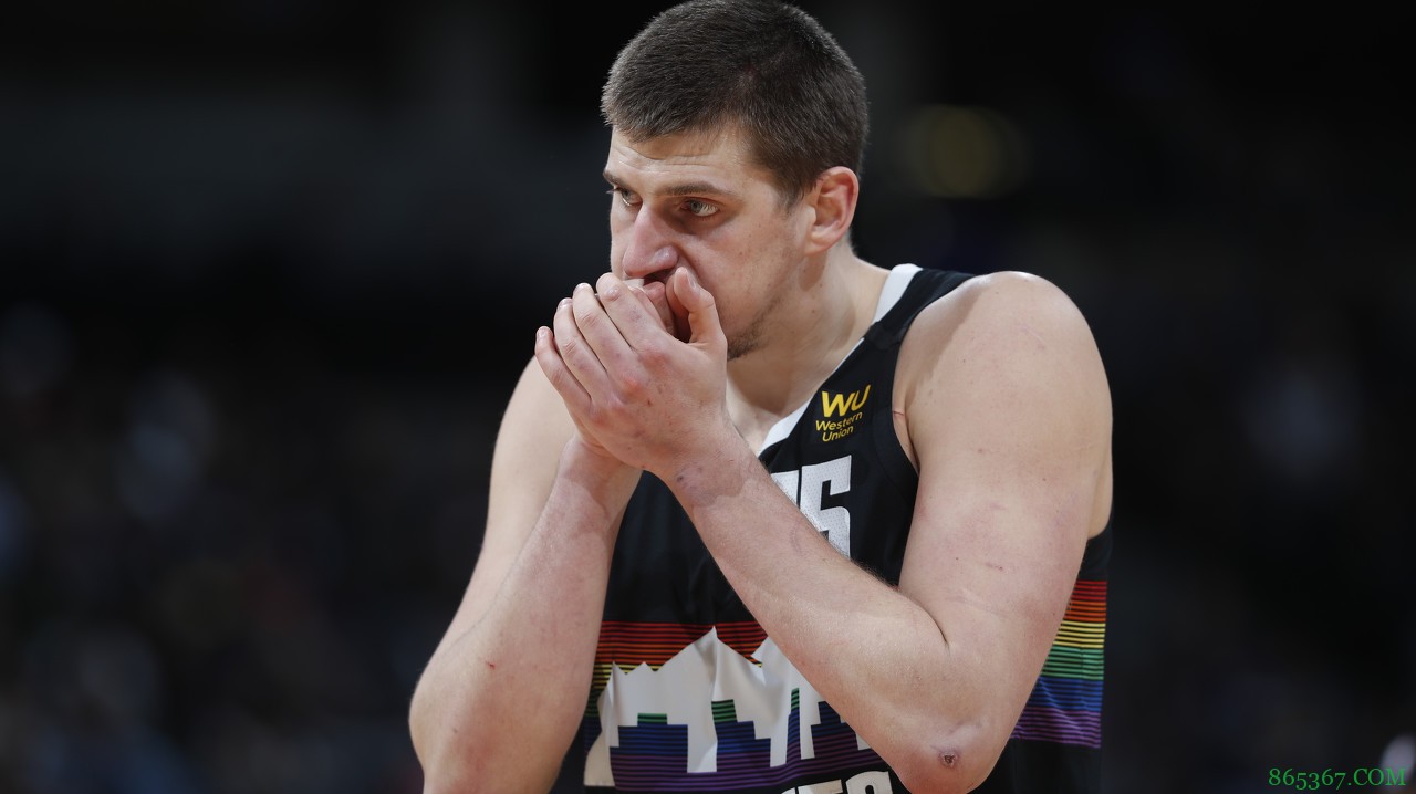 马龙：相比50分 约基奇的领导力&处理方式&思维更令人印象深刻