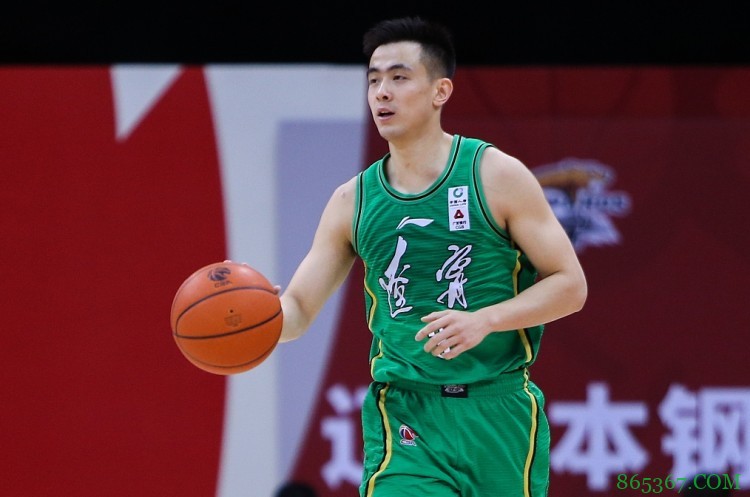 赵继伟轰下37分 得分刷新生涯单场纪录