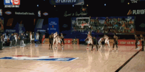 【大发扑克】湖人生涯最喜欢的时刻是？詹姆斯：西决AD绝杀掘金