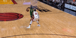 【大发扑克】库兹马发文大赞阿德巴约：他的防守能力惊人