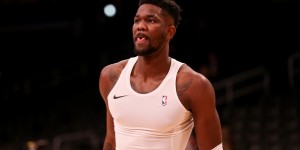 <?php the_title(); ?>