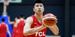 【大发扑克】媒体人：邹雨宸参与北控男篮队内训练