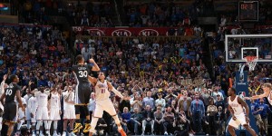 【大发扑克】5年前的今天：库里单场12记三分&0.6秒Logo三分绝杀雷霆