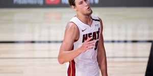 【大发扑克】奥利尼克生涯助攻突破1000次 历史上第6位加拿大球员