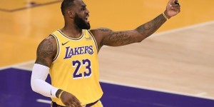 <?php the_title(); ?>