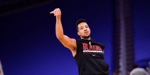 【大发扑克】双枪缺阵却大胜对手 CJ发推调侃：我们阻碍了球队的潜力