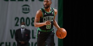 【大发扑克】晴雨表！本赛季沃克得分20+绿军战绩5胜2负 反之2胜8负