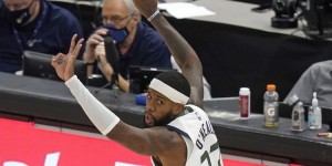 【大发扑克】罗伊斯-奥尼尔今天在场时爵士防守效率76.8 下场时120.6