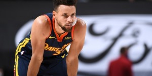 【大发扑克】醒的太晚！库里下半场18分7助最后连中救命三分难挽败局