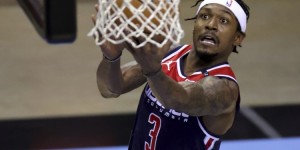 【大发扑克】只得7分？比尔调侃：不是我的错 我应该责怪篮筐或篮球