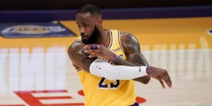 【大发扑克】310名球员得到球员或媒体全明星首发选票  刷新NBA纪录