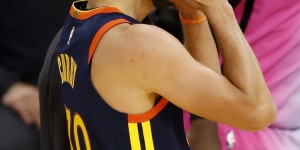 <?php the_title(); ?>