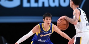 【大发扑克】林书豪27+6+7+2断+2帽联手普尔37分 圣克鲁兹勇士拿到第3胜