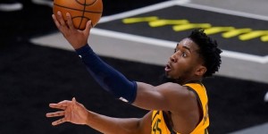 【大发扑克】米切尔已获10次半场25+ 队史最近25个赛季中仅次于马龙