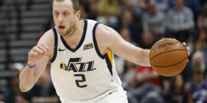 【大发扑克】英格尔斯：克拉克森刚来球队时就说过 进攻时间快到时把球给他