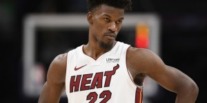 【大发扑克】巴特勒：阿德巴约拿球让我放心 我们离强队还有距离