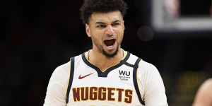 【大发扑克】苍了个天！穆雷21投18中 0罚球砍下赛季新高43分