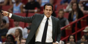 【大发扑克】斯波：球队防守更稳定了 巴特勒一直在鼓励队友