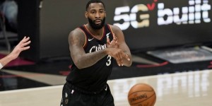 【大发扑克】美记：湖人、独行侠据说仅对被买断后的庄神感兴趣