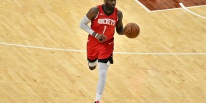 【大发扑克】十连败期间火箭场均出手空位&大空位三分40.5次 命中率仅30.1%