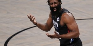 【大发扑克】卡罗尔发问：哈登本赛季还有足够的时间去成为MVP吗？