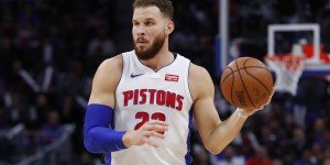 【大发扑克】Shams：格里芬在买断中放弃1330万美元 篮网是竞争领跑者