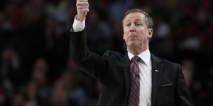 【大发扑克】斯托茨：很可能排出一套由利拉德&CJ&鲍威尔组成的三后卫阵容