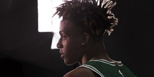 【大发扑克】凯尔特人明日对阵火箭 朗福德继续缺阵