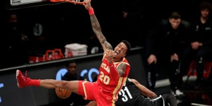 【大发扑克】科林斯狂揽27分16板3断3帽 2012年以来老鹰首人