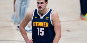 <?php the_title(); ?>