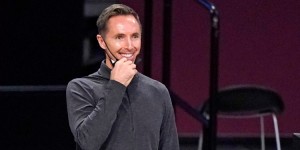 【大发扑克】篮网总经理：纳什进步很大 但他觉得自己还有很长的路要走