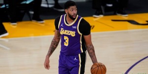 【大发扑克】沃格尔：浓眉的康复取得了预期进展 但他离复出还有一段距离