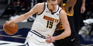 【大发扑克】约基奇拿到生涯50次三双历史第3快 仅次于魔术师和罗伯特森