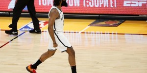 【大发扑克】哈登第100次单场至少砍下40分 史上仅次于张伯伦&乔丹&科比