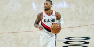 【大发扑克】午时已到！利拉德独砍44分7助 末节15分率队逆转